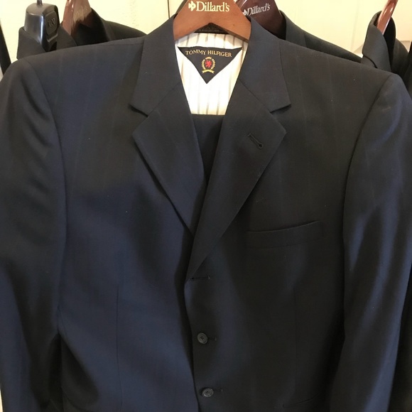 tommy hilfiger navy blue suit